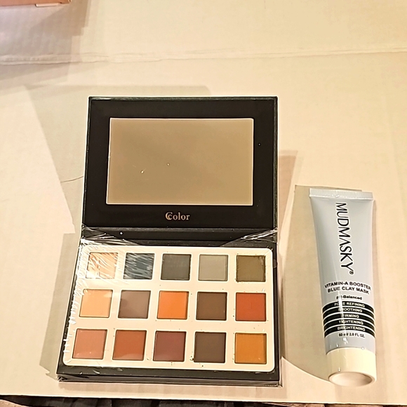 Mudmasky/Savanna Palette Other - NWOT  Mudmasky + Savanna Palette eye shadow new